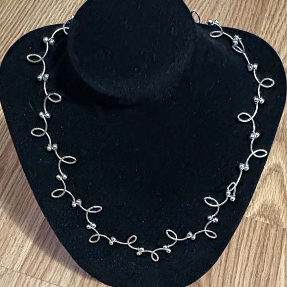 Victoria Nevermore Jewelry - VICTORIA NEVERMORE HANDMADE SWIRLED TINY BEADED 16-18.5" NECKLACE